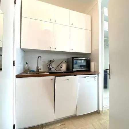 Casa Privata Corso Mentone 67 Complesso Gli Smeraldi Апартаменты *