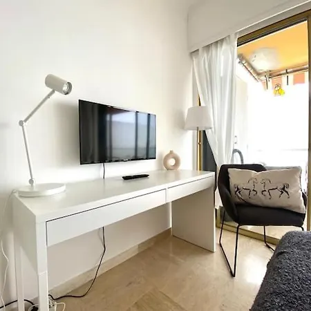 Casa Privata Corso Mentone 67 Complesso Gli Smeraldi Гримальди